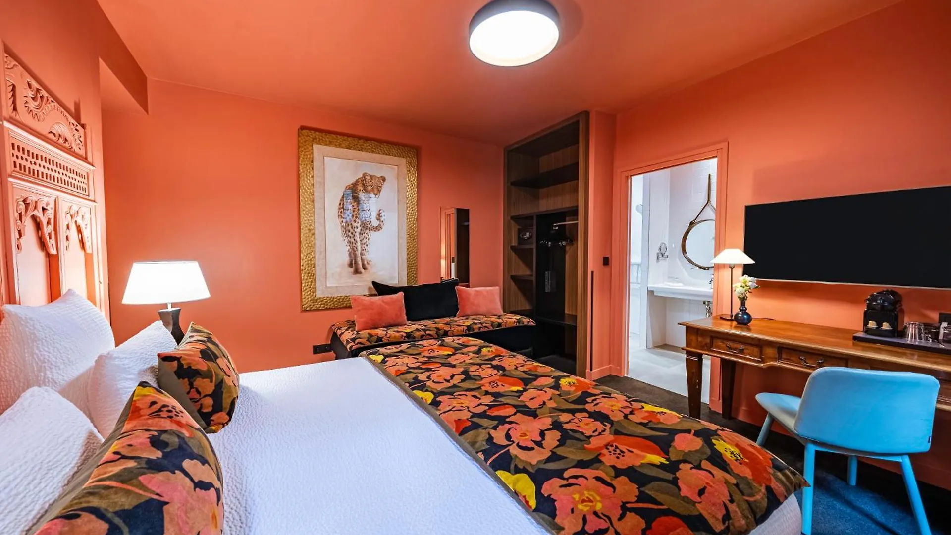 Nicolo - Tour Eiffel Hotel 3*