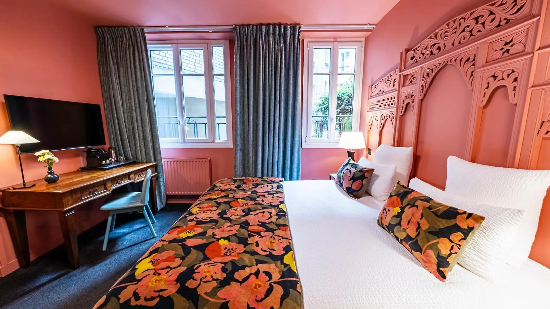 Nicolo - Tour Eiffel Hotel Paris