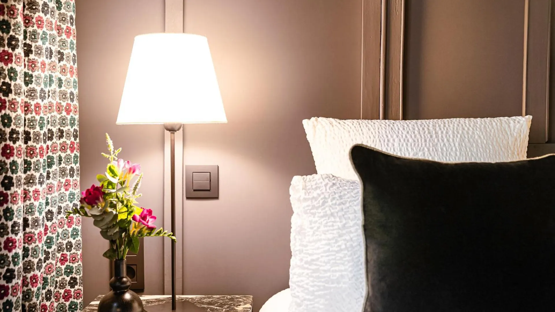 Hotel Nicolo - Tour Eiffel Paris