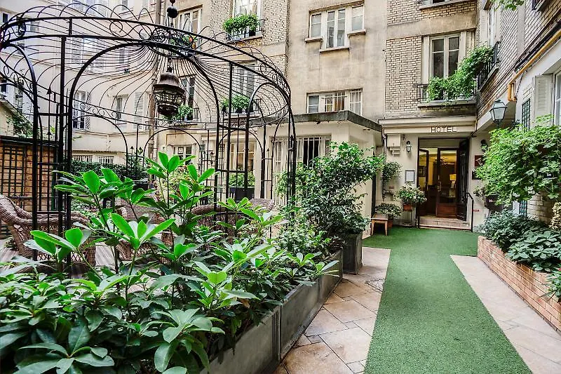 Nicolo - Tour Eiffel Hotel Paris